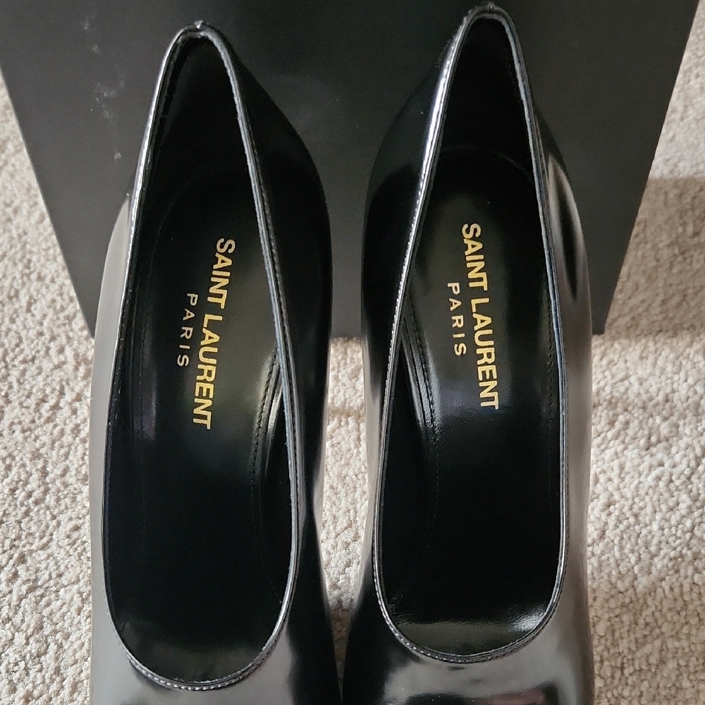 Saint Laurent Black Patent Leather Heels